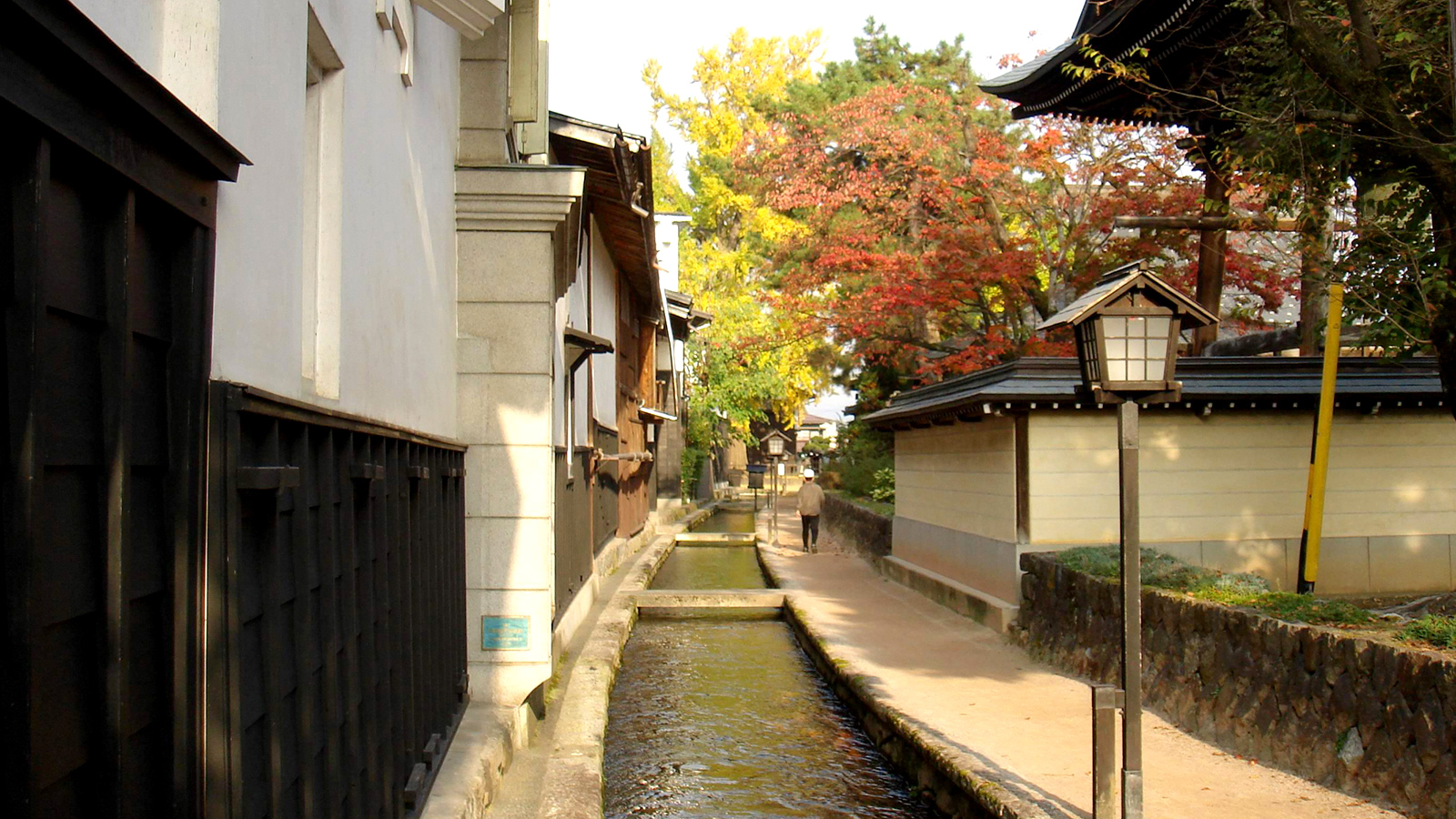 【飛騨古川】瀬戸川と白壁土蔵街